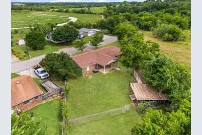 110 Lora Lane, Weatherford, TX 76088 - Photo 6