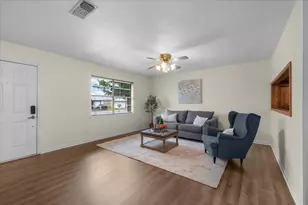 110 Lora Ln, Weatherford, TX 76088 - Photo 12