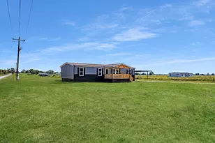 4127 Denver Rd, Sunset, TX 76270 - Photo 2