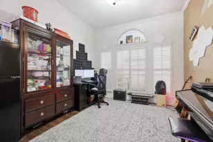 1437 Burlington Dr, Plano, TX 75025 - Photo 4