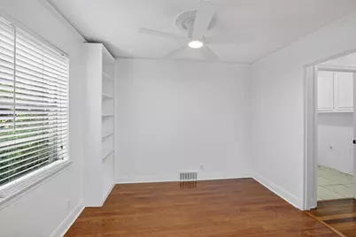 9551 Highedge Drive, Dallas, TX 75238 - Photo 6
