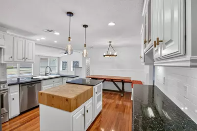 9551 Highedge Drive, Dallas, TX 75238 - Photo 8