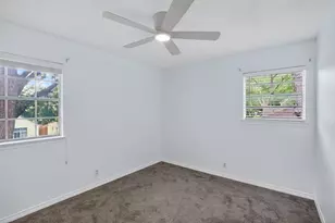9551 Highedge Dr, Dallas, TX 75238 - Photo 32