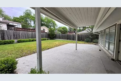 9551 Highedge Drive, Dallas, TX 75238 - Photo 36
