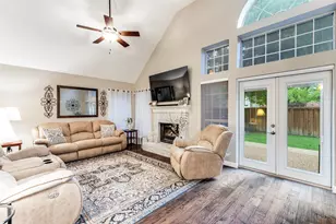5020 Falcon Hollow Rd, McKinney, TX 75072 - Photo 10