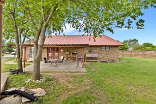 170 Clover Ln, Decatur, TX 76234 - Photo 20