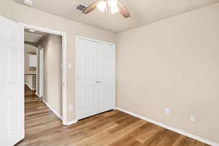 633 Horn St, Crowley, TX 76036 - Photo 22