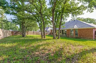 741 Oak Park Dr, Azle, TX 76020 - Photo 12
