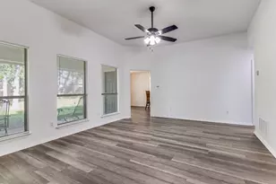 741 Oak Park Dr, Azle, TX 76020 - Photo 2