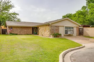 211 Cottonwood St, Weatherford, TX 76086 - Photo 2