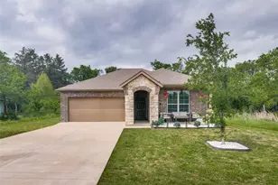 3702 Pace St, Greenville, TX 75401 - Photo 2