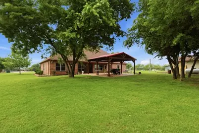 25452 Williams Drive, Justin, TX 76247 - Photo 40