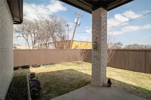 2113 Cranford Dr, Garland, TX 75041 - Photo 18
