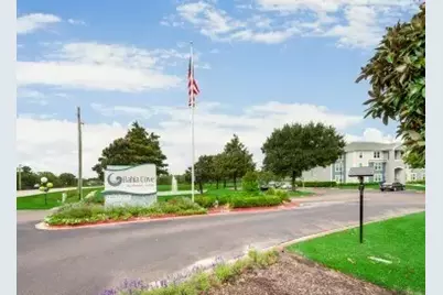 901 Fm 517 Road W #422, Dickinson, TX 77539 - Photo 1