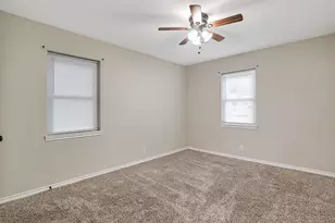 2127 E Mitchell St, Arlington, TX 76010 - Photo 8