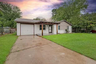 2127 E Mitchell St, Arlington, TX 76010 - Photo 4