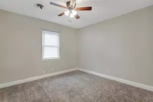 2127 E Mitchell St, Arlington, TX 76010 - Photo 6