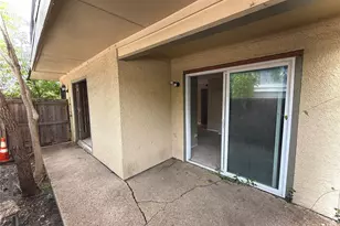 8560 Park Ln, Dallas, TX 75231 - Photo 6