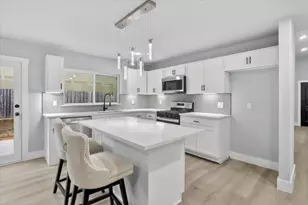 2005 Chestnut Rd, Carrollton, TX 75007 - Photo 12