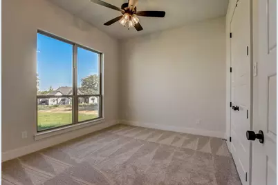 1007 Meadow Wood Terrace, Azle, TX 76020 - Photo 32