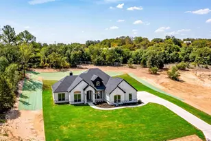 1007 Meadow Wood Ter, Azle, TX 76020 - Photo 2