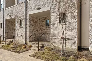 626 Dalton Ln, Irving, TX 75039 - Photo 4