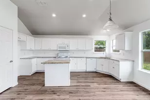 311 Charleston Dr, Anna, TX 75409 - Photo 10