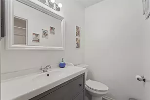 412 Victoria, Grand Prairie, TX 75052 - Photo 10