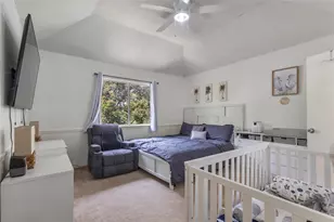 412 Victoria, Grand Prairie, TX 75052 - Photo 6