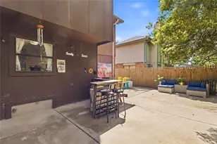412 Victoria, Grand Prairie, TX 75052 - Photo 16