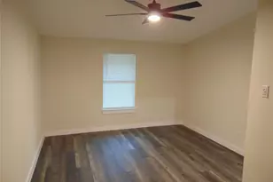 202 Wallace Dr, Garland, TX 75041 - Photo 18
