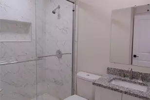 202 Wallace Dr, Garland, TX 75041 - Photo 8
