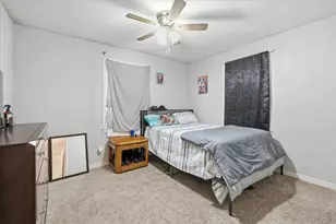 305 Claude Ave, Cleburne, TX 76031 - Photo 10