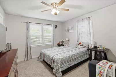 305 Claude Avenue, Cleburne, TX 76031 - Photo 8