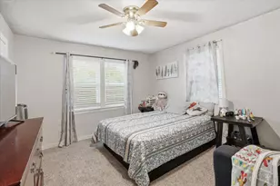 305 Claude Ave, Cleburne, TX 76031 - Photo 8