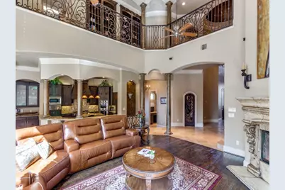 1608 Rivercrest Court, Fort Worth, TX 76107 - Photo 8