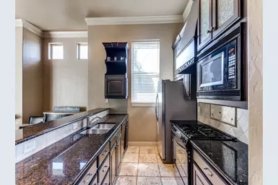 1608 Rivercrest Court, Fort Worth, TX 76107 - Photo 20