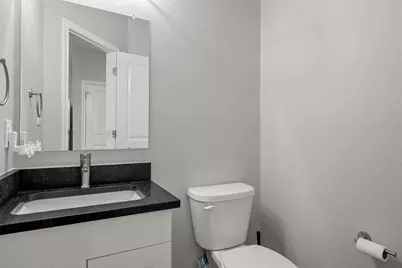 1108 Oakwood Avenue, Waco, TX 76706 - Photo 14