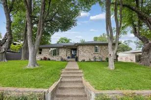 10607 Maplegrove Ln, Dallas, TX 75218 - Photo 2