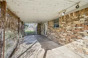 319 S Rogers St, Covington, TX 76636 - Photo 30