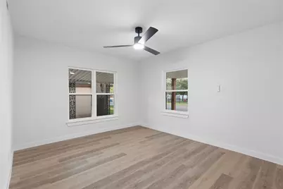 2607 Brandon Street, Dallas, TX 75211 - Photo 8