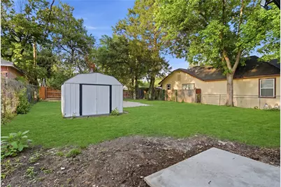 2607 Brandon Street, Dallas, TX 75211 - Photo 12