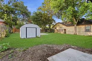 2607 Brandon St, Dallas, TX 75211 - Photo 12