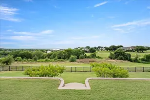 7613 Eagle Ridge Cir, Fort Worth, TX 76179 - Photo 2