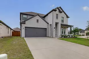 655 Southern HIlls Dr, Red Oak, TX 75154 - Photo 2