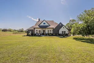 505 N Saddle Horn Ct, Weatherford, TX 76087 - Photo 2