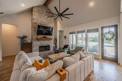505 N Saddle Horn Court, Weatherford, TX 76087 - Photo 12
