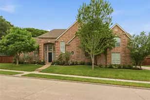 4918 S Meadow Ridge Cir, McKinney, TX 75072 - Photo 2