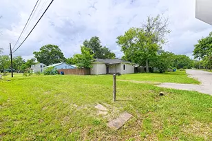 1700 S Jefferson St, Kaufman, TX 75142 - Photo 4