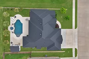 2548 Bunker Hill Dr, Burleson, TX 76028 - Photo 2